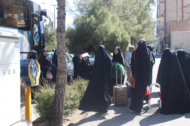 کاروان راهیان نور ویژه دانشجویان دانشگاه جامع علمی کاربردی استان خراسان جنوبی اعزام شد.