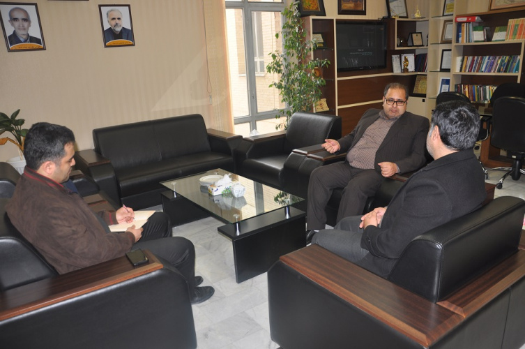 بازدید رئیس دانشگاه جامع علمی و کاربردی خراسان جنوبی از پارک علم و فناوری خراسان